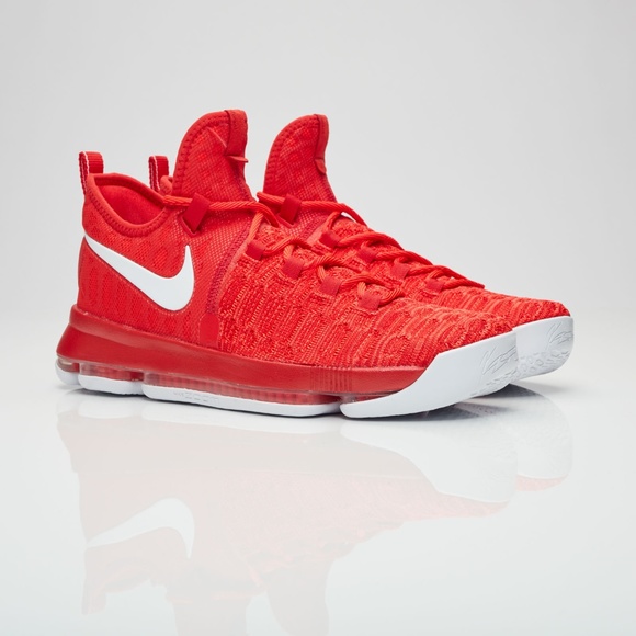 kd 9 varsity red
